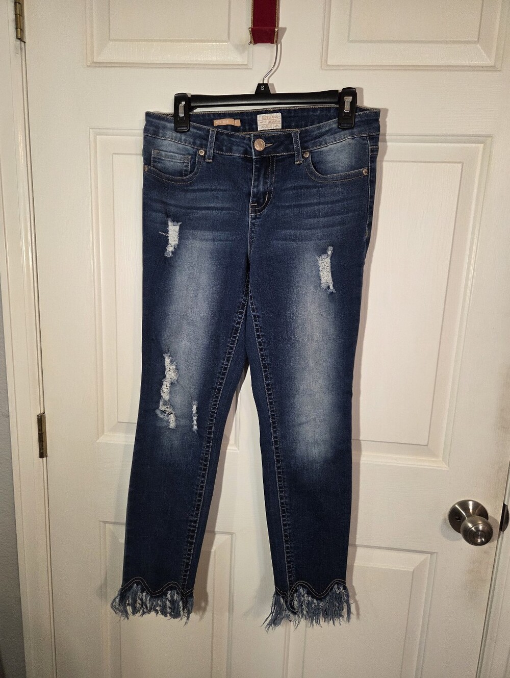 Elite Mid-Rise Ankle Jeans Distressed Dark Wash Sz 7/8